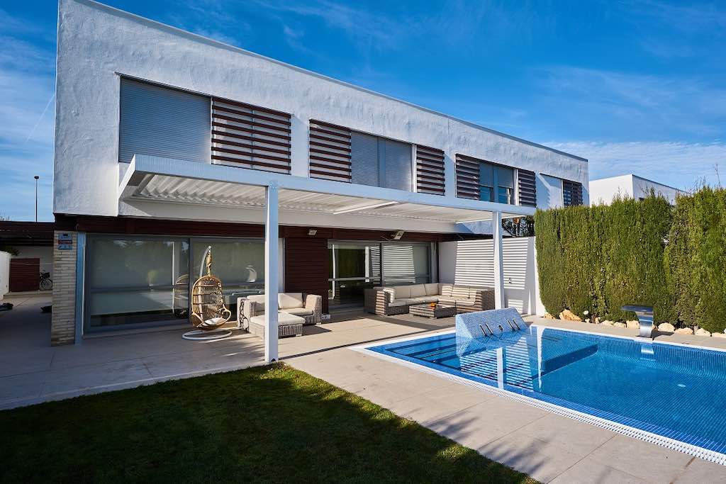 pergolas piscina